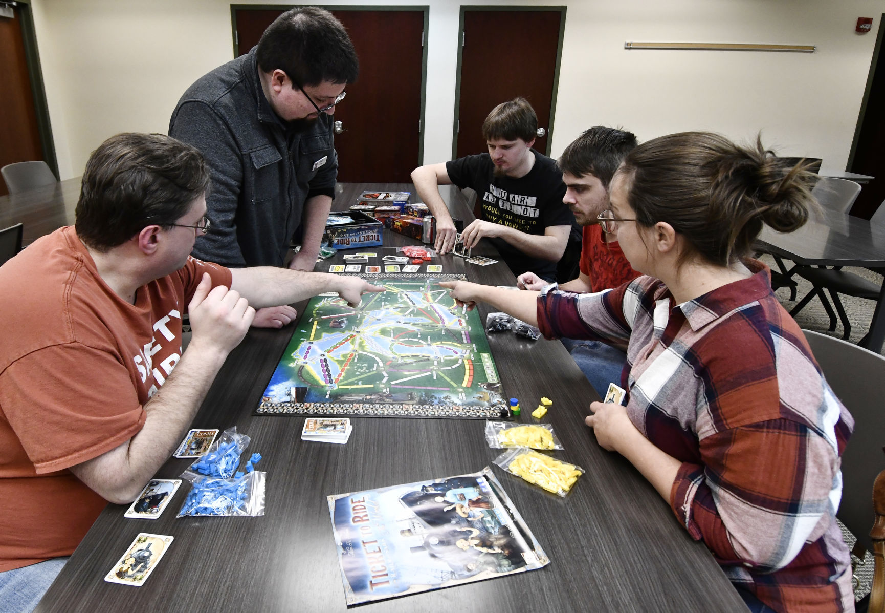 LIBRARY GAME CLUB